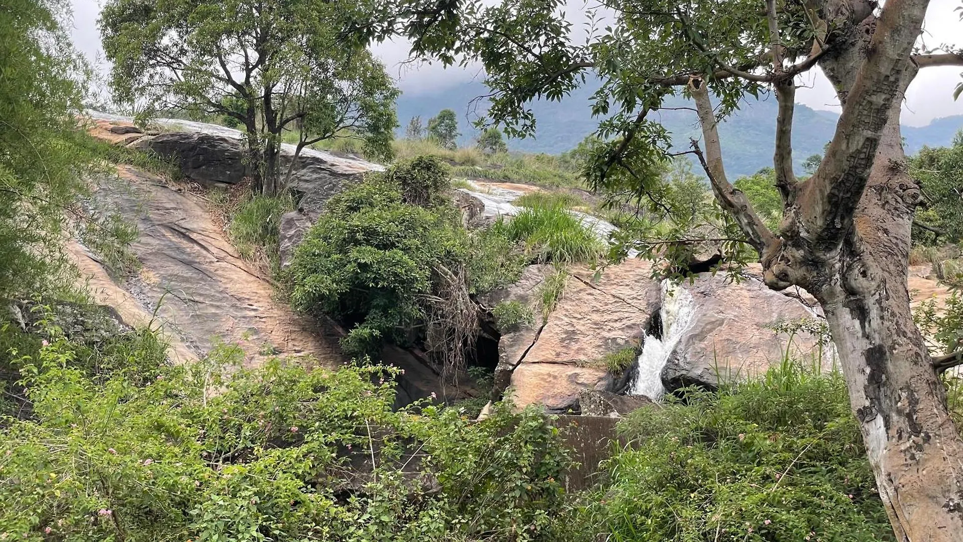4Acres Farm Stay And Natural Mudhouse Kanthalloor India